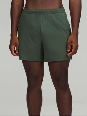 Lululemon Pace Breaker Linerless Short 5” Dark Forest S
